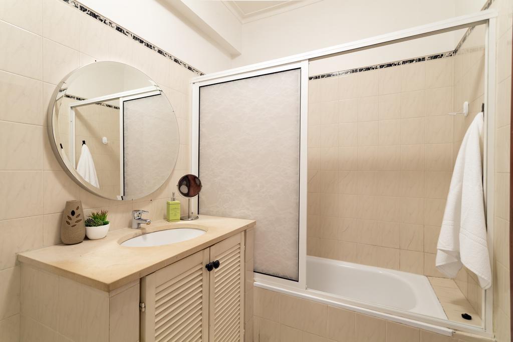 Whome | Damasceno Large Apartment #39 Лиссабон Экстерьер фото